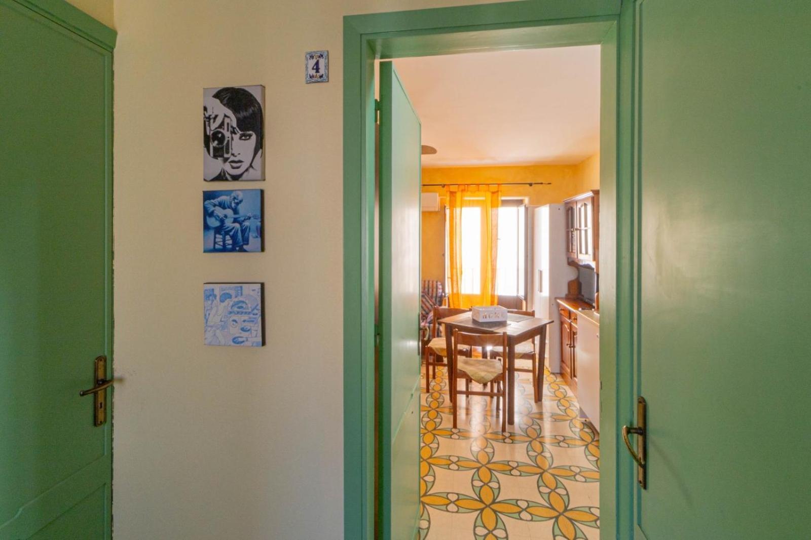 Casa "A Chiazzetta" Hotel Кастелбуоно Екстериор снимка
